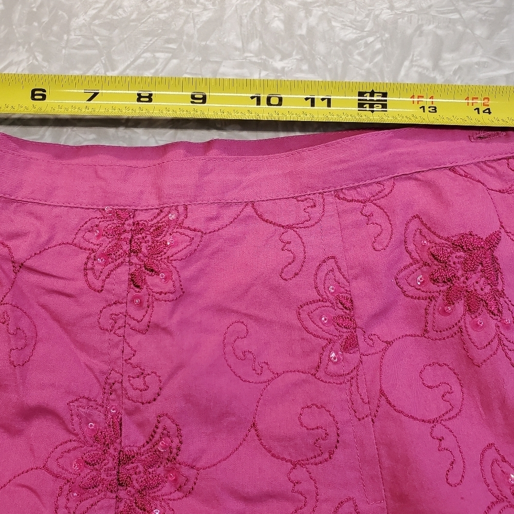 #071 Dolled Up Size Small by F.A.N.G. fuschia sequined skirt - Picture 9 of 16